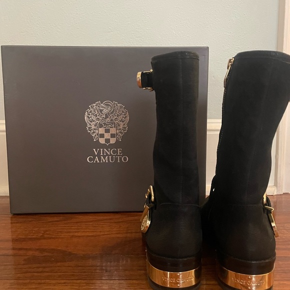 Black Suede Vince Camuto Riding Boots Size 6 - Picture 2 of 2